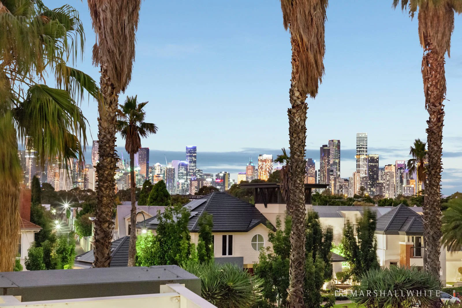 102/115 Beach Street, Port Melbourne, VIC