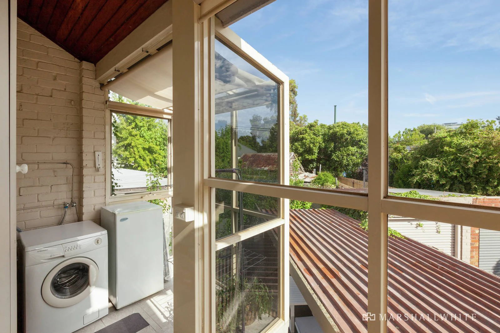 2/6A Elm Grove, Armadale, VIC