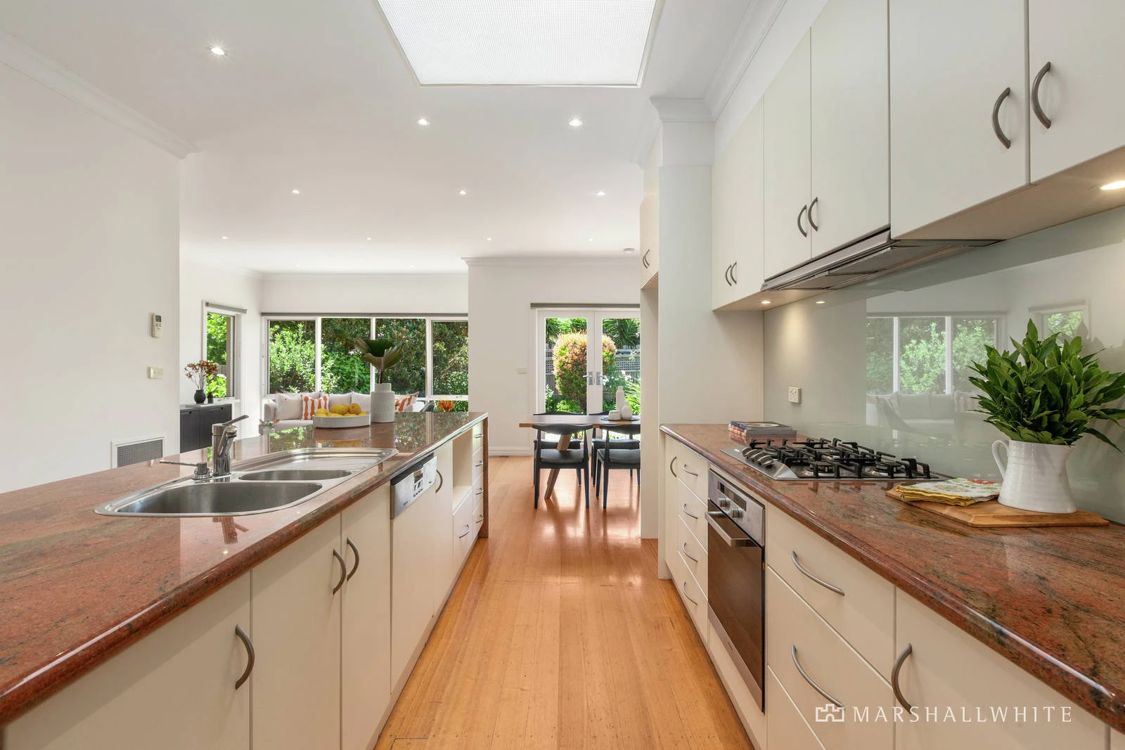 10 Gabriel Avenue, Malvern East, VIC