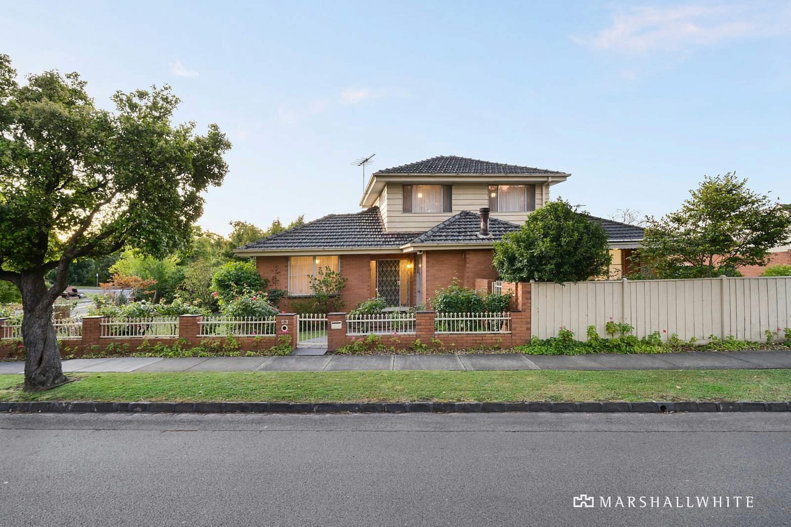 53 Aitchison Avenue, Ashburton, VIC