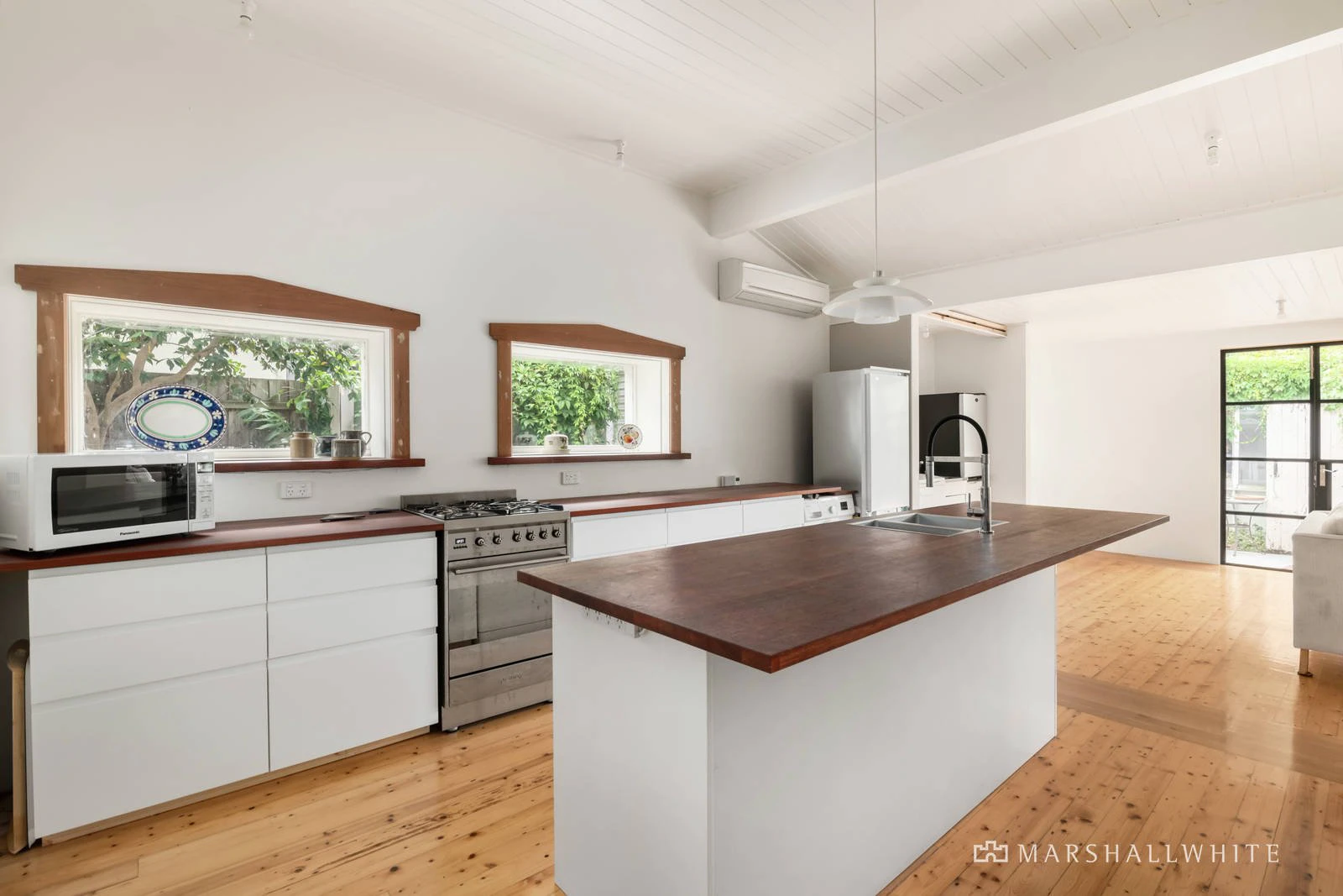 77 Halifax Street, Brighton, VIC