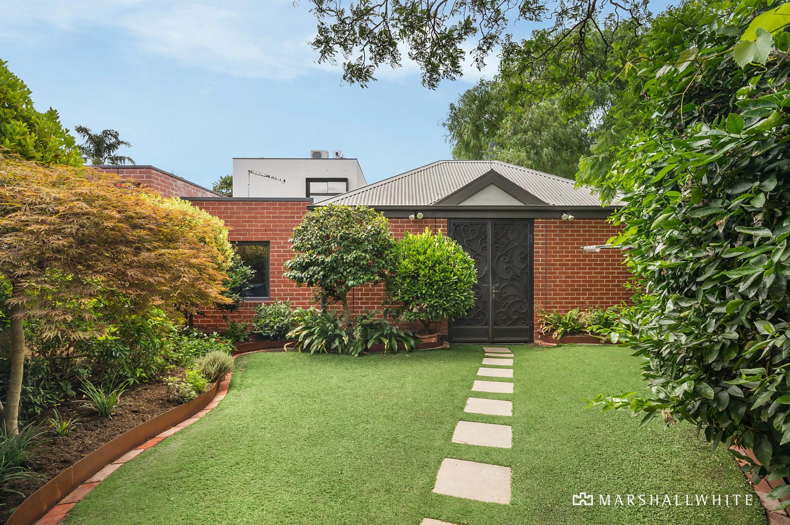28 Loch Street, St Kilda West, VIC