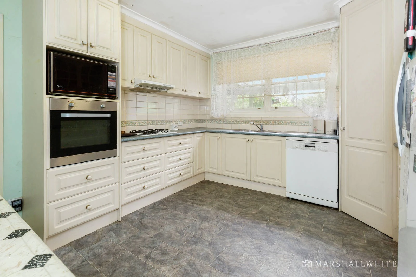 115 Wooralla Drive, Mount Eliza, VIC