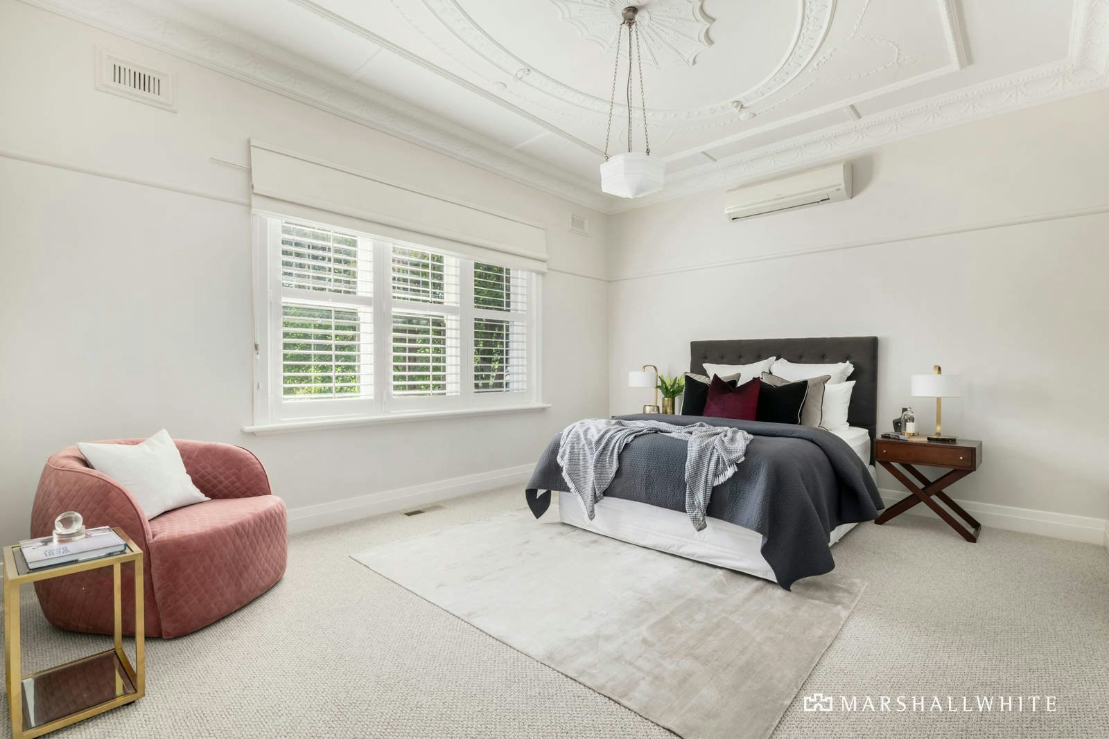 6 Louise Avenue, Mont Albert, VIC