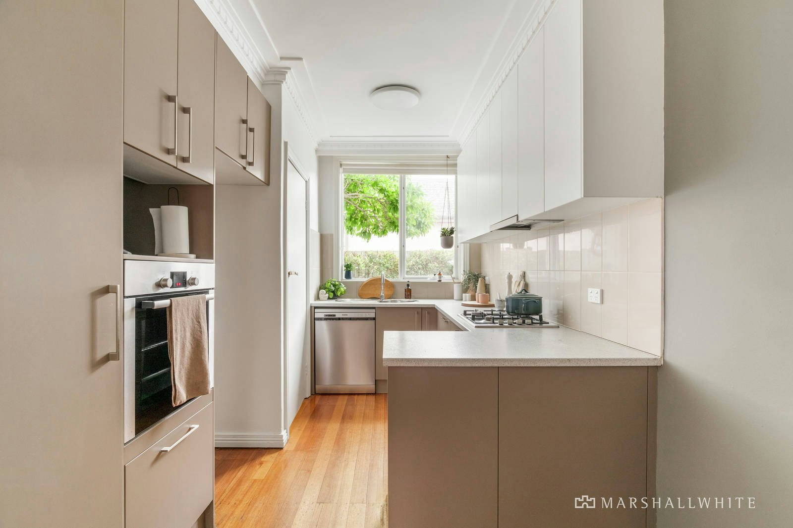 2/5 Hanby Street, Brighton, VIC