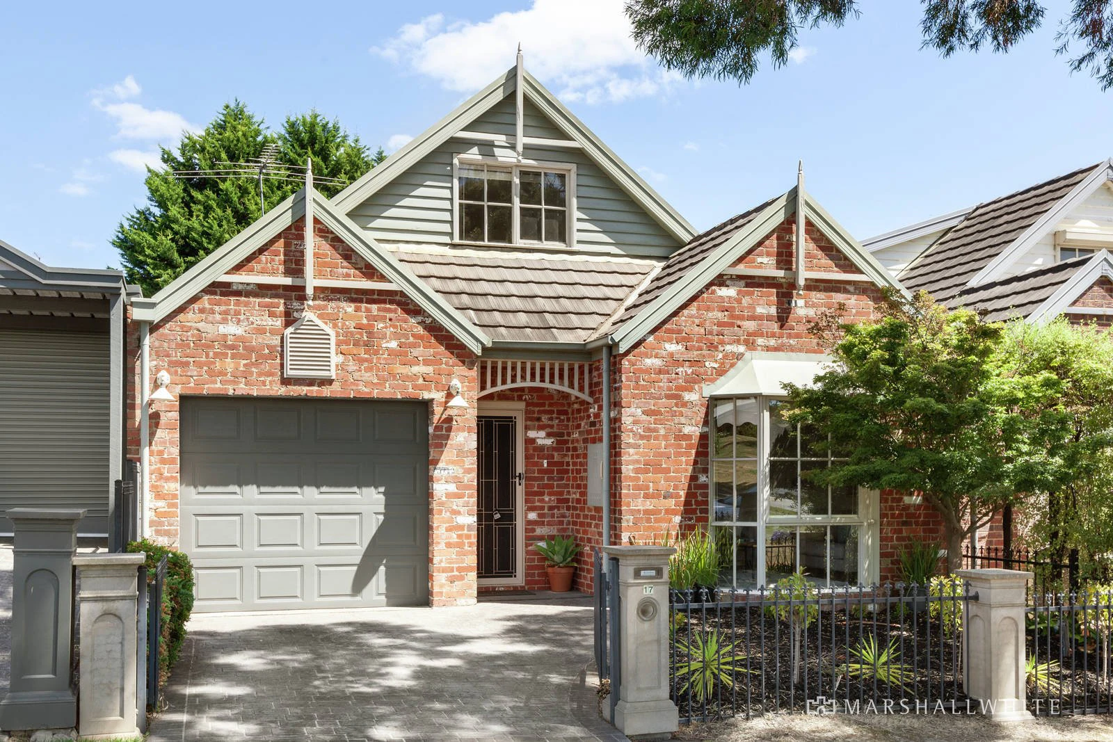 17 Mirrabook Court, Berwick, VIC