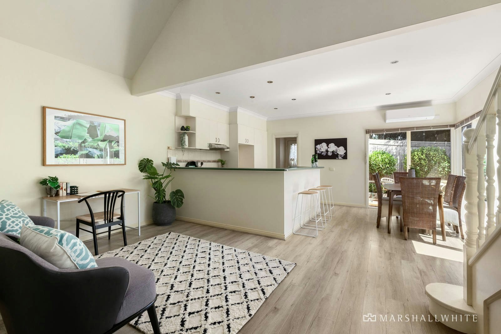 17 Mirrabook Court, Berwick, VIC