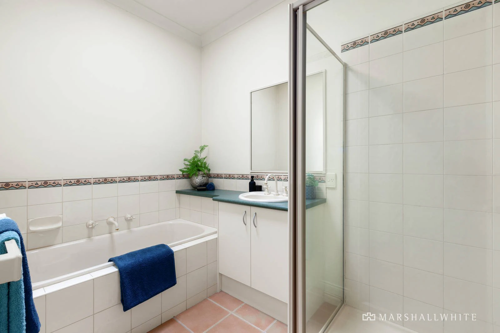 17 Mirrabook Court, Berwick, VIC