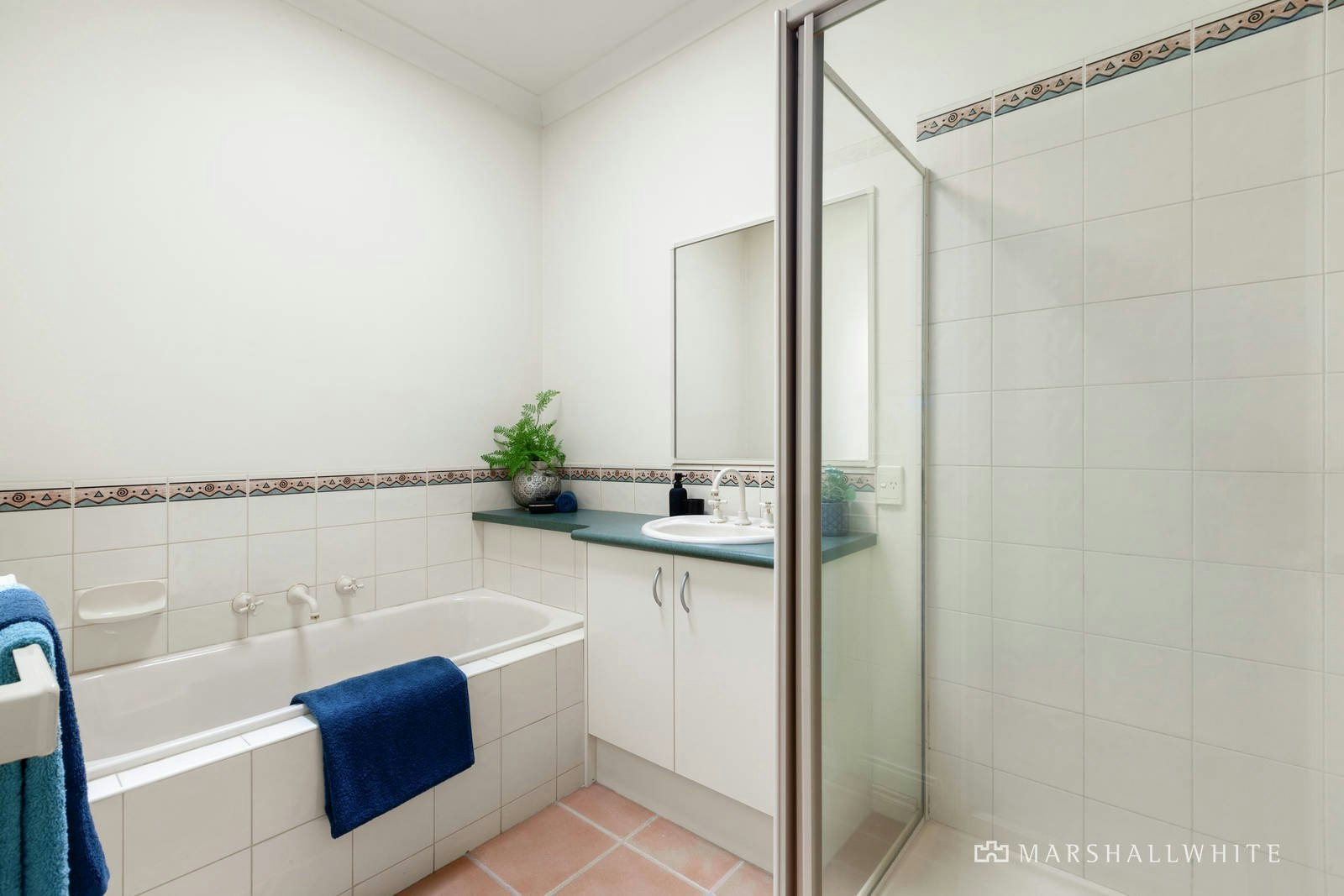 17 Mirrabook Court, Berwick, VIC