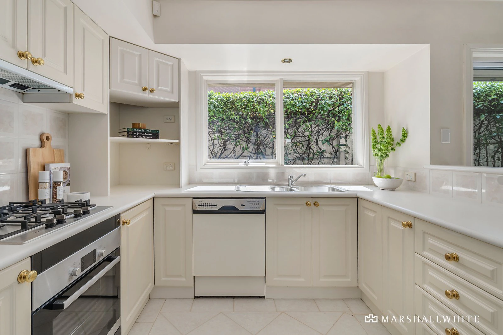 6 Lodge Road, Camberwell, VIC