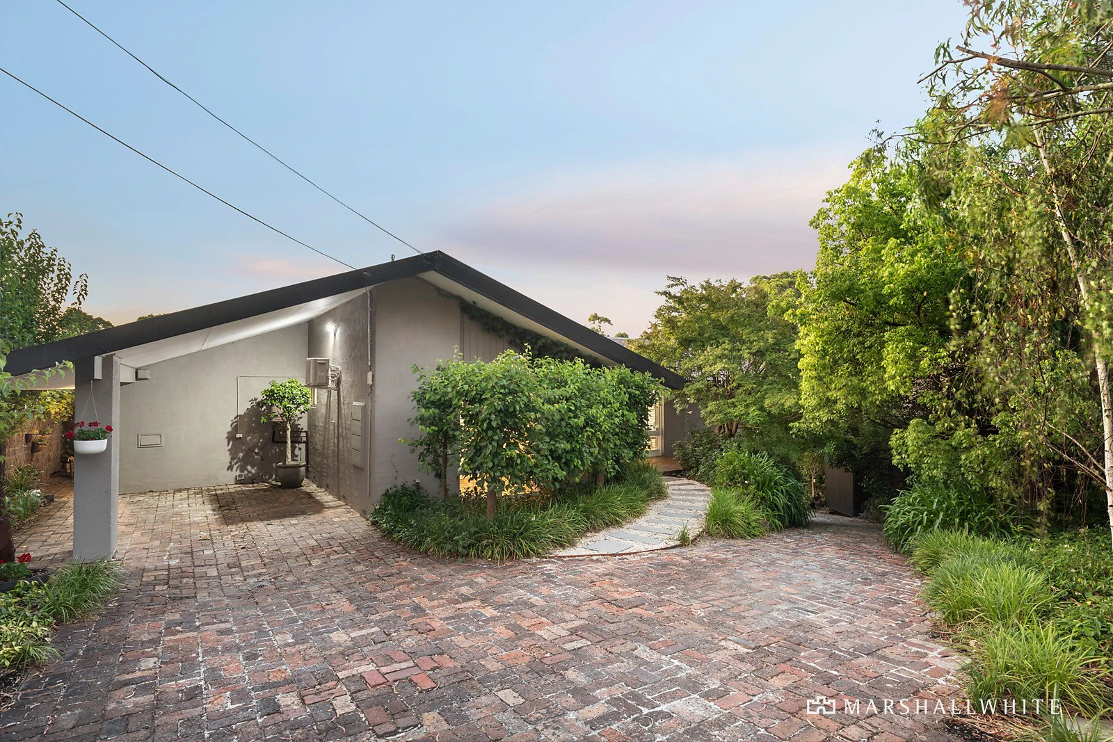 6 Yatama Court, Mount Waverley, VIC