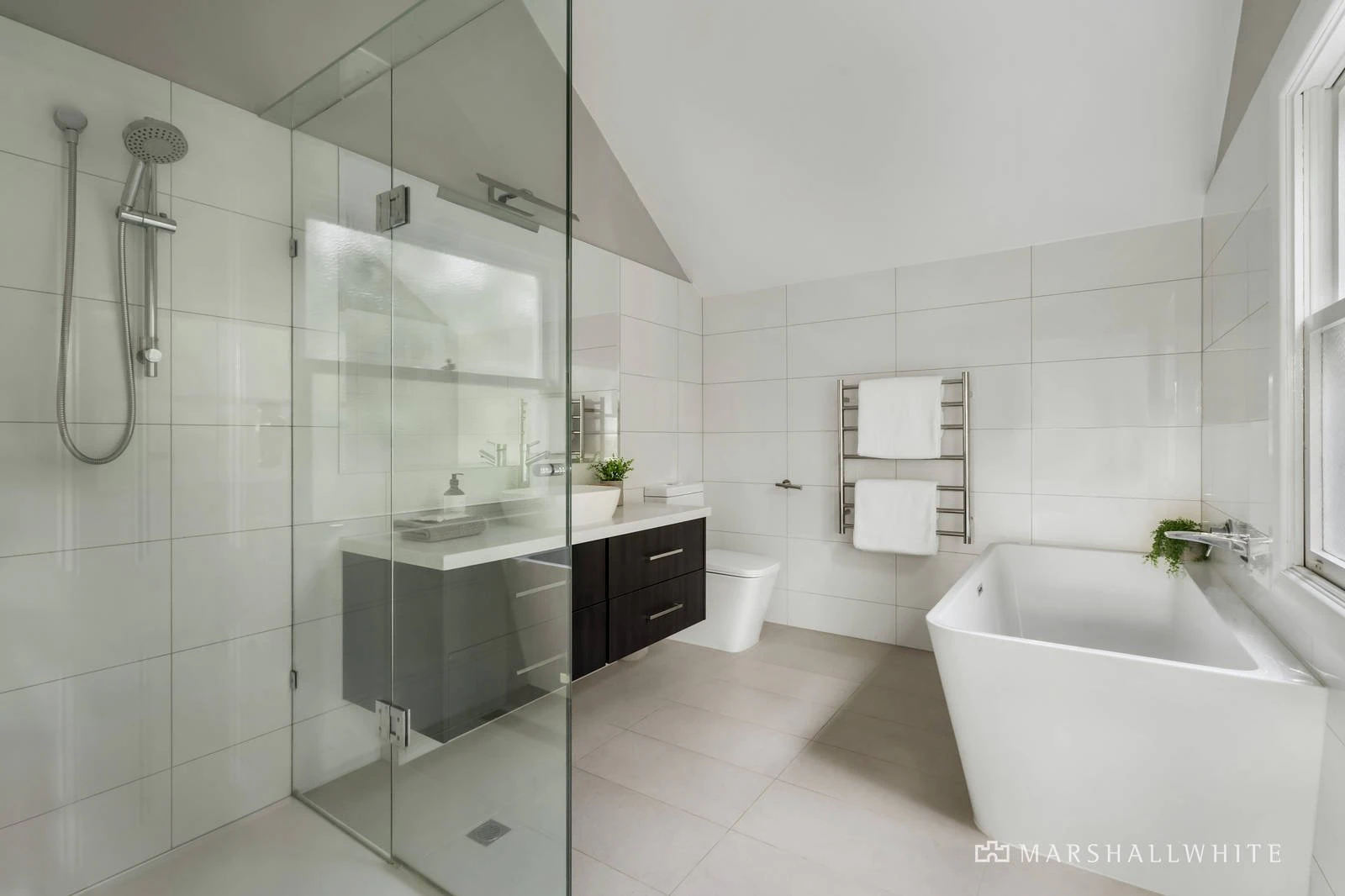 41 Faversham Road, Canterbury, VIC