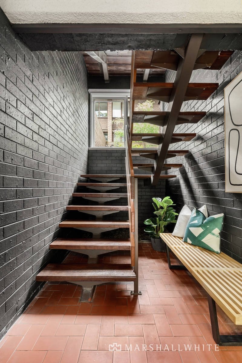 3/2-4 Rosaline Avenue, Mount Waverley, VIC