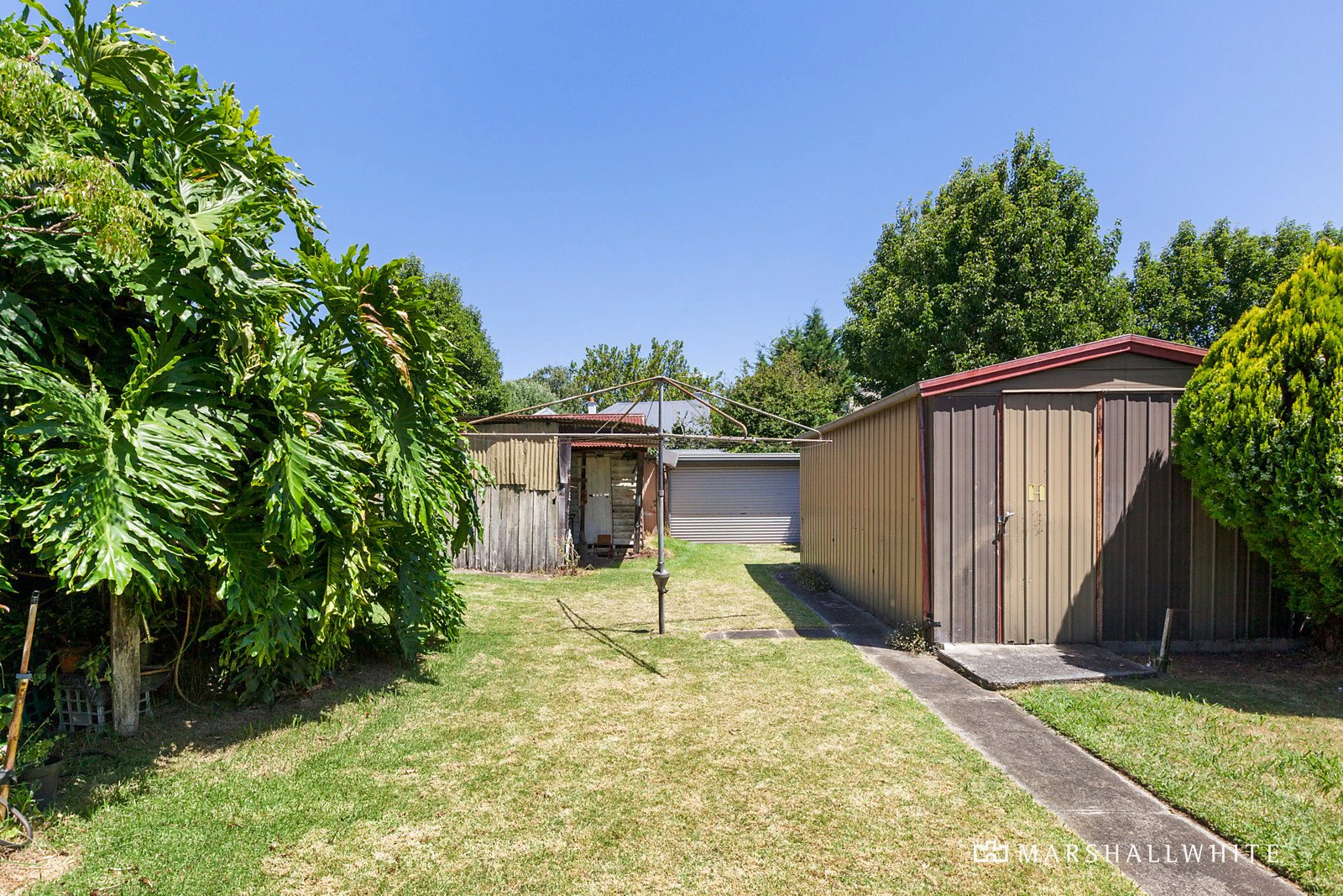 13 Shaftesbury Avenue, Malvern, VIC