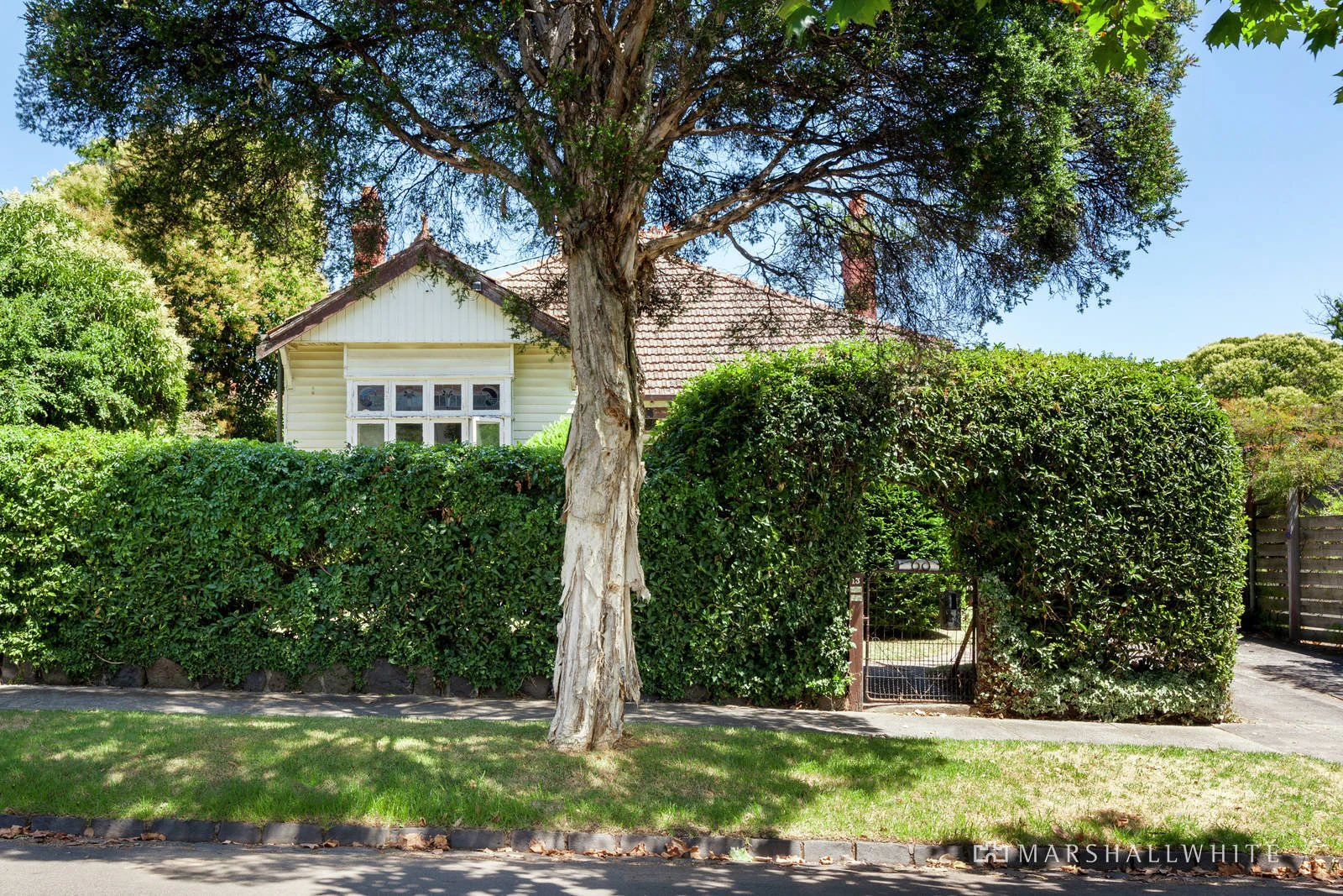 13 Shaftesbury Avenue, Malvern, VIC