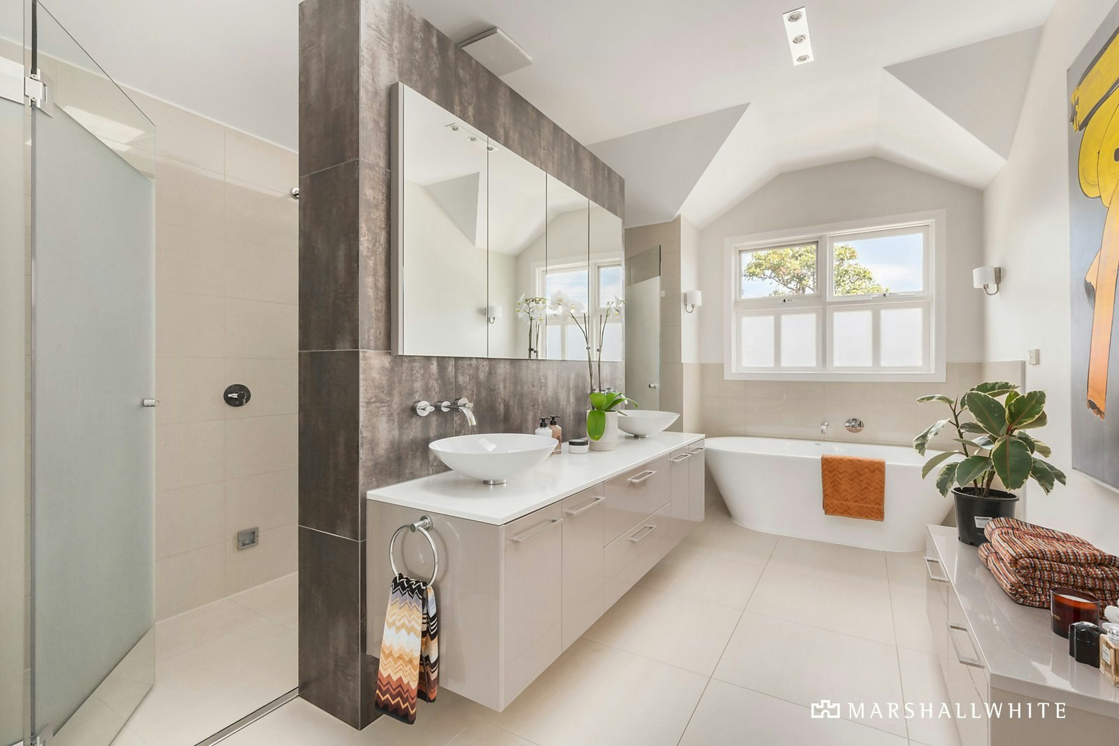 17 Holmwood Avenue, Brighton, VIC