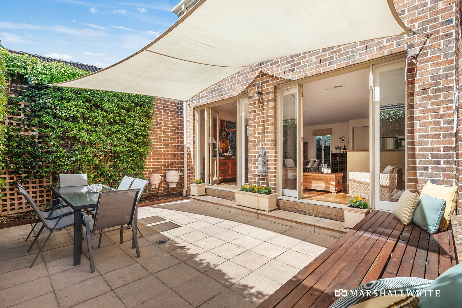 1/49 Centre Road, Brighton East, VIC