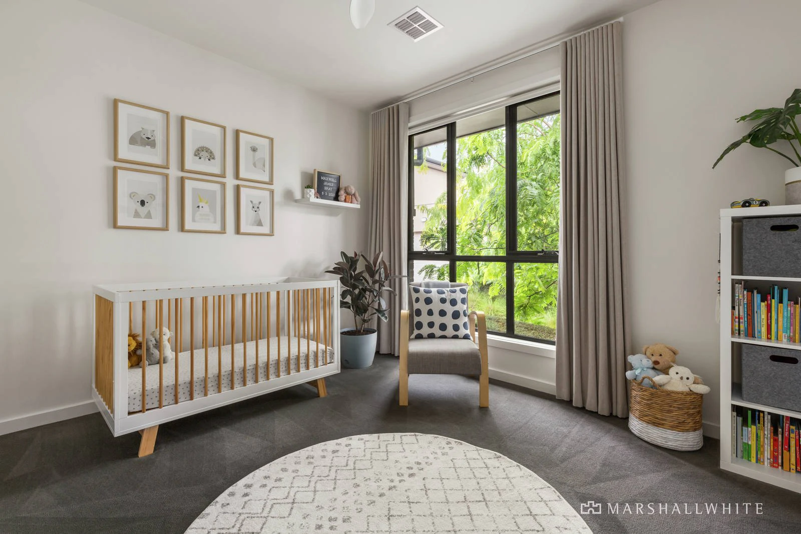 5/8 Pennant Lane, Surrey Hills, VIC
