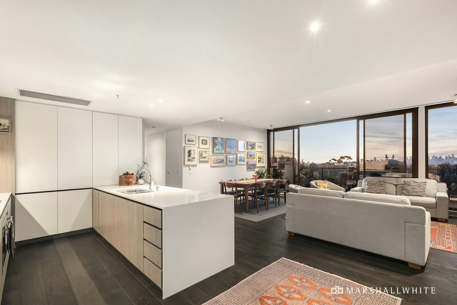 302/828 Burke Road, Camberwell, VIC