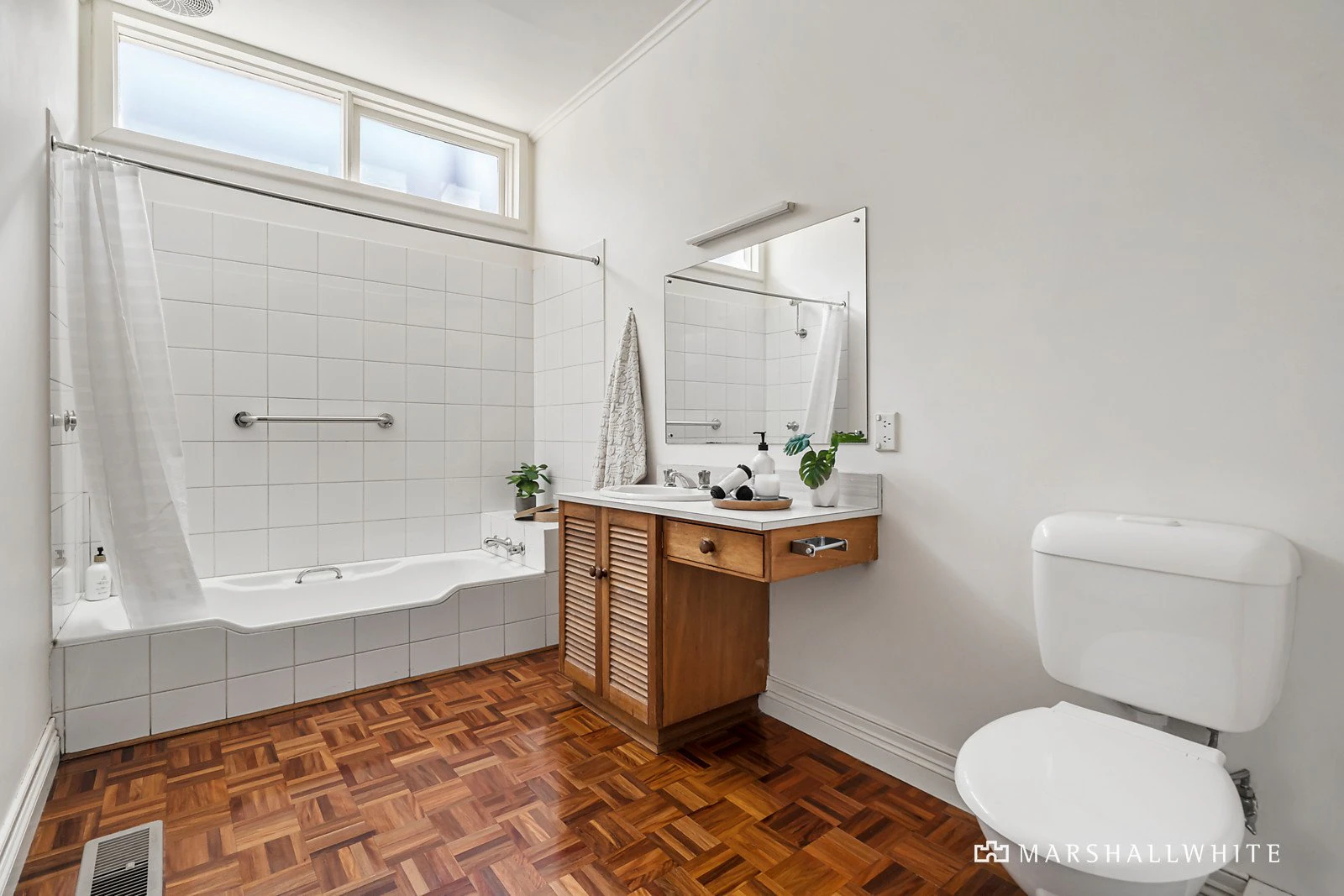 27 Kasouka Road, Camberwell, VIC