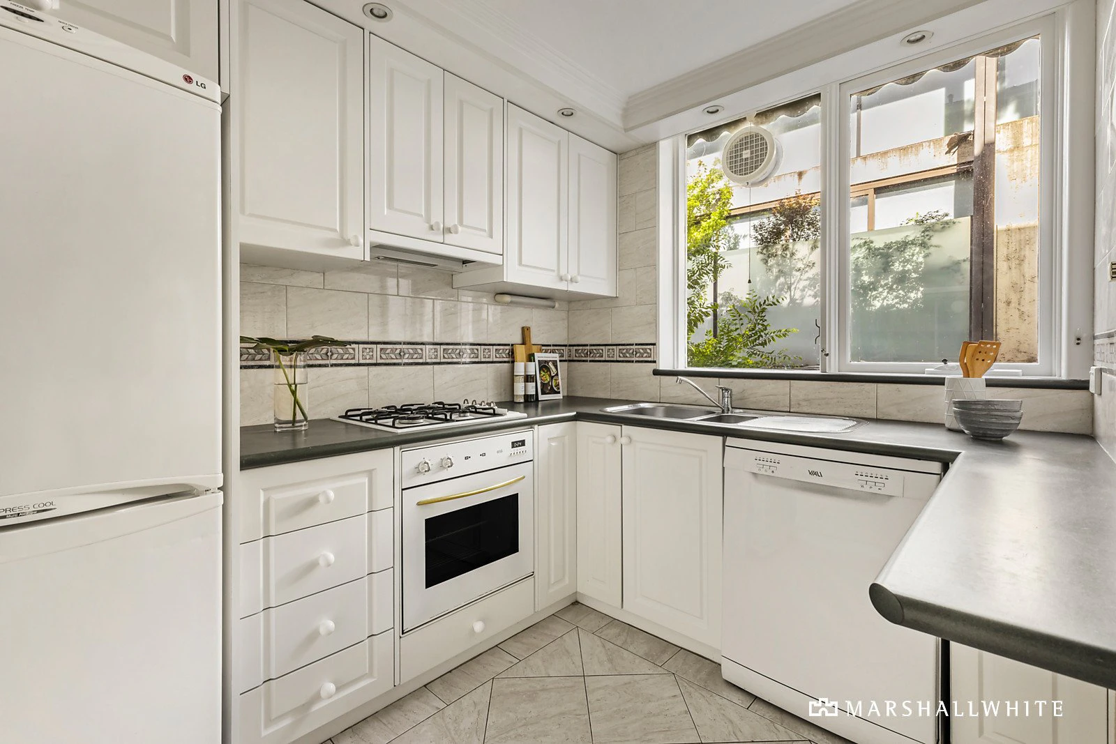 4/17-21 Tivoli Place, South Yarra, VIC