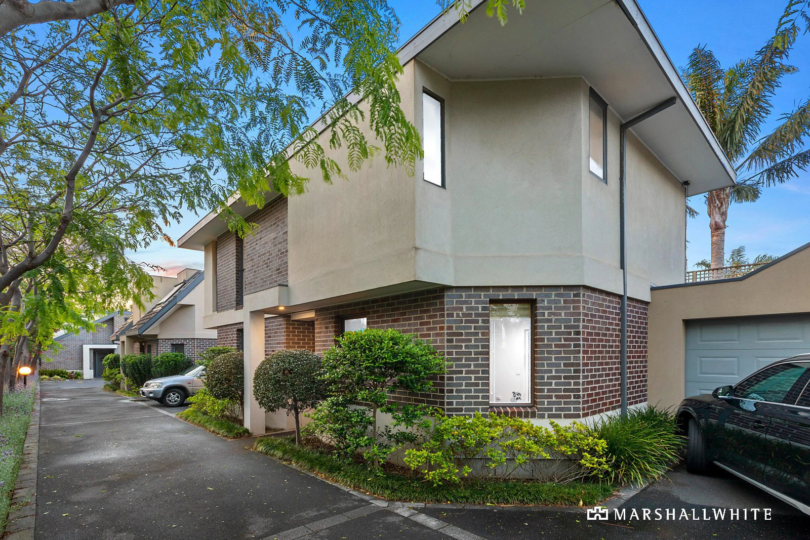 2/305 St Kilda Street, Brighton, VIC
