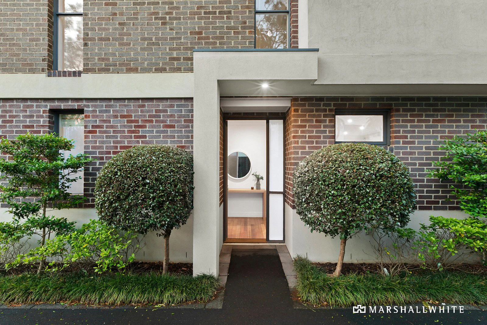 2/305 St Kilda Street, Brighton, VIC