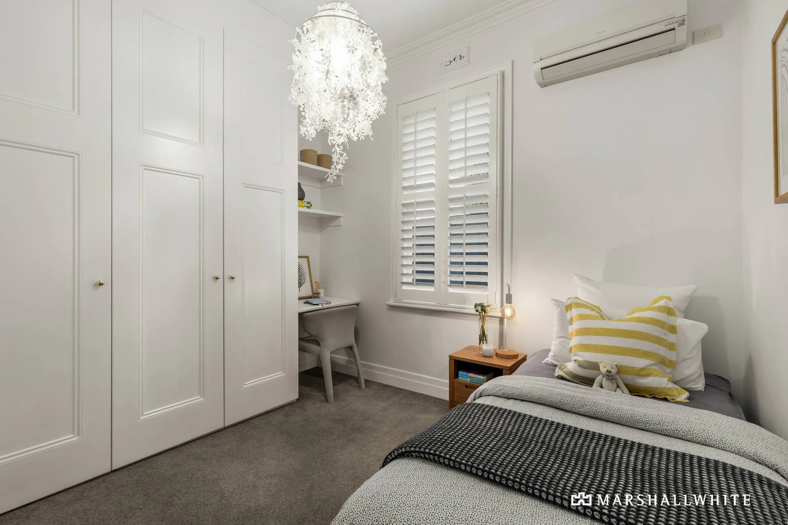 18 Moama Road, Malvern East, VIC