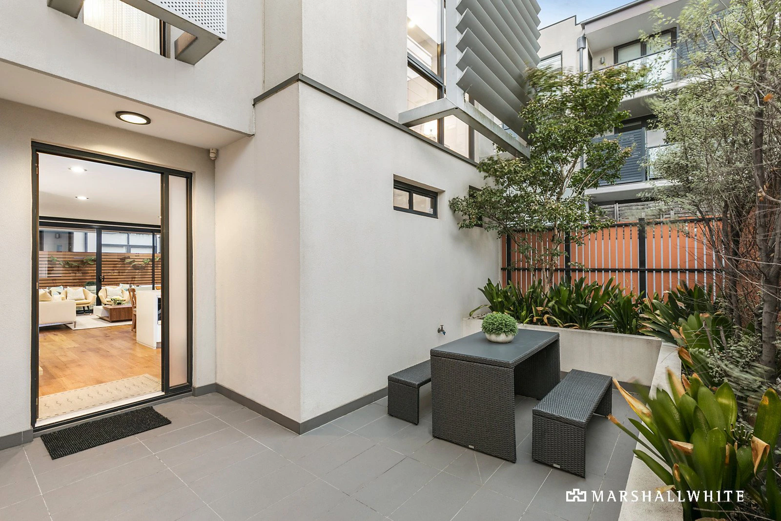 10/8 Cobden Street, Kew, VIC