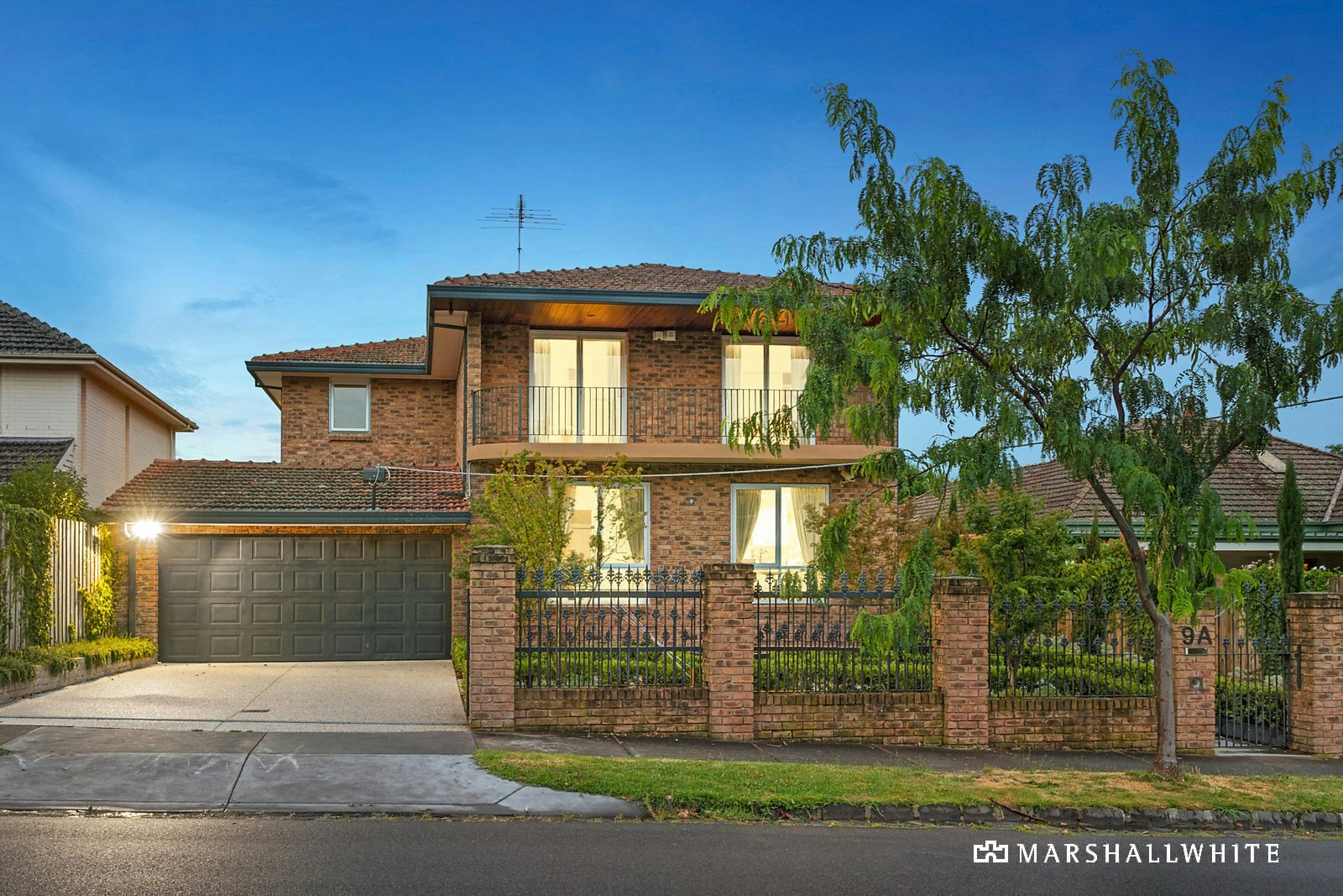 9A Marshall Avenue, Kew, VIC
