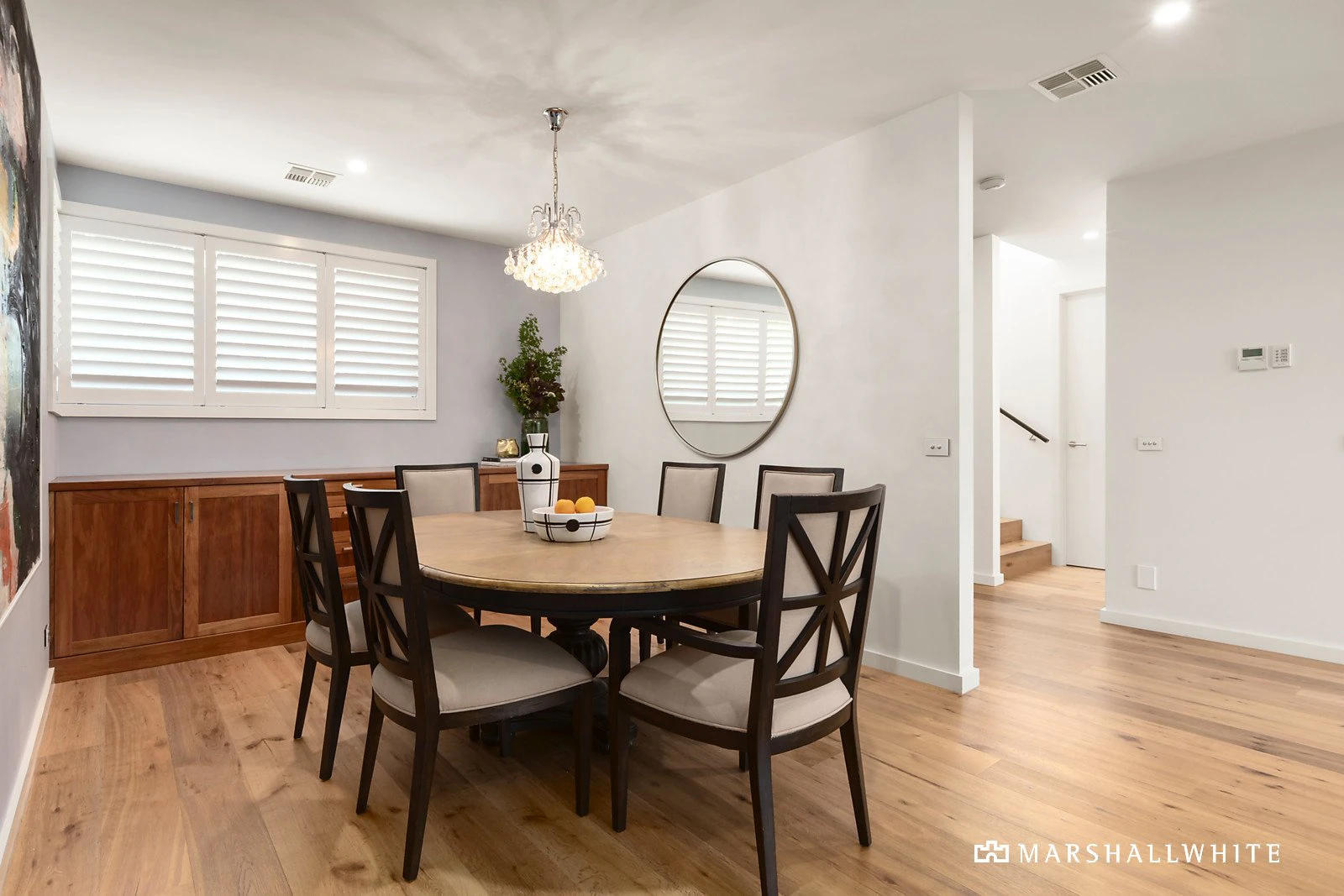 2/27 Faversham Road, Canterbury, VIC