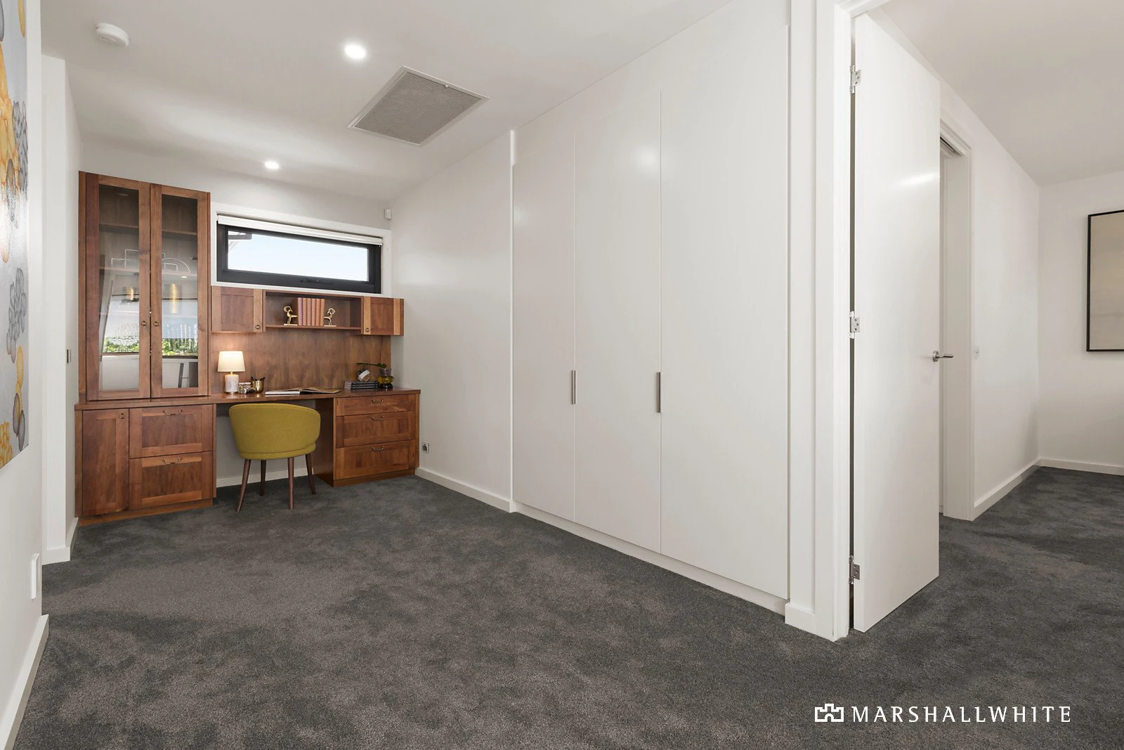 2/27 Faversham Road, Canterbury, VIC