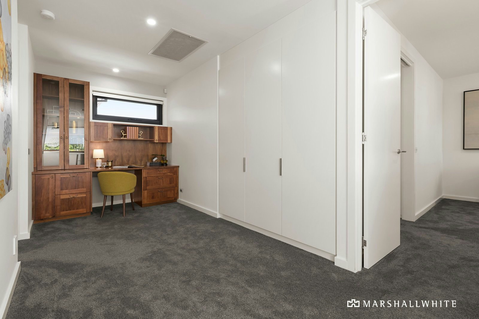 2/27 Faversham Road, Canterbury, VIC