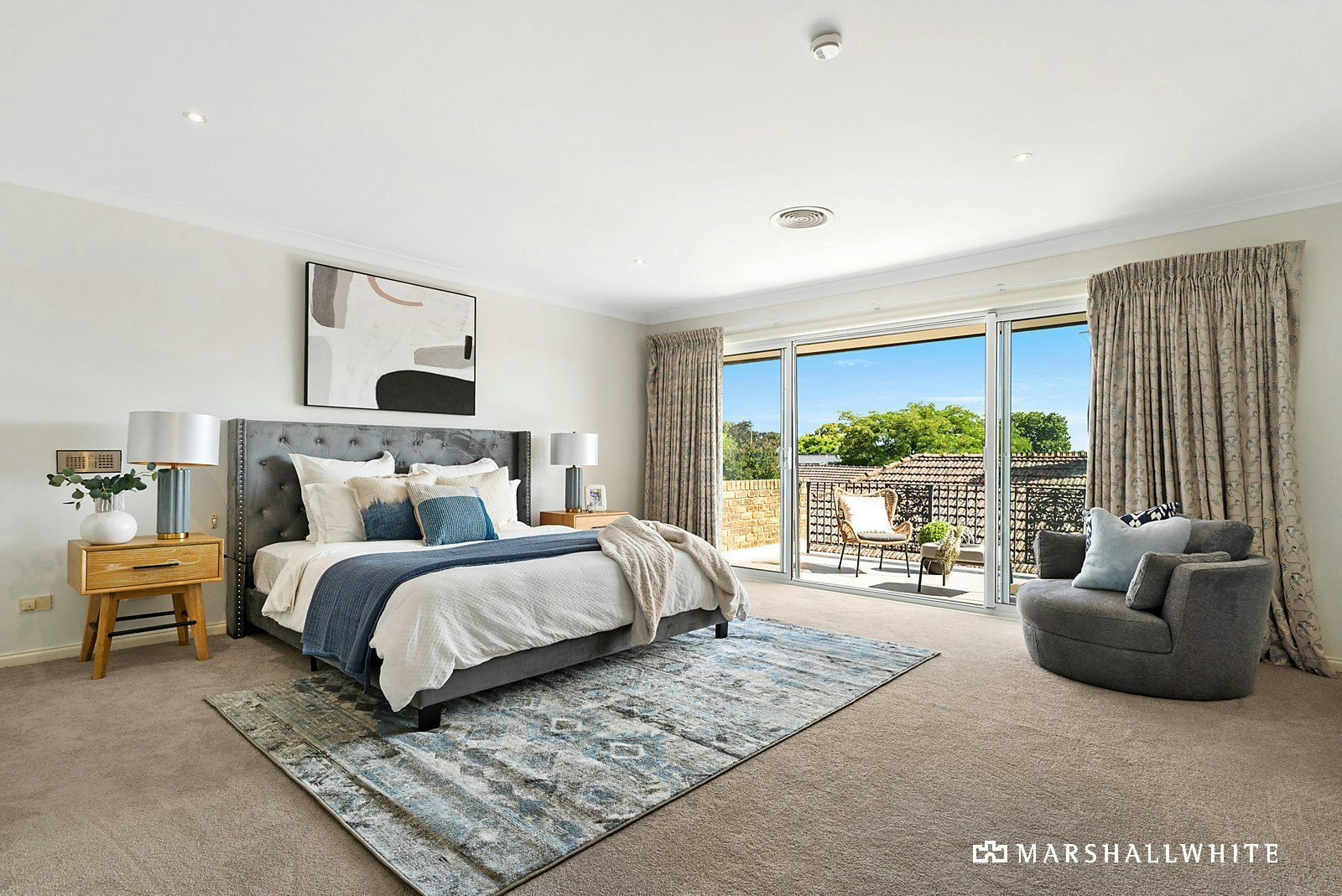 9A Marshall Avenue, Kew, VIC