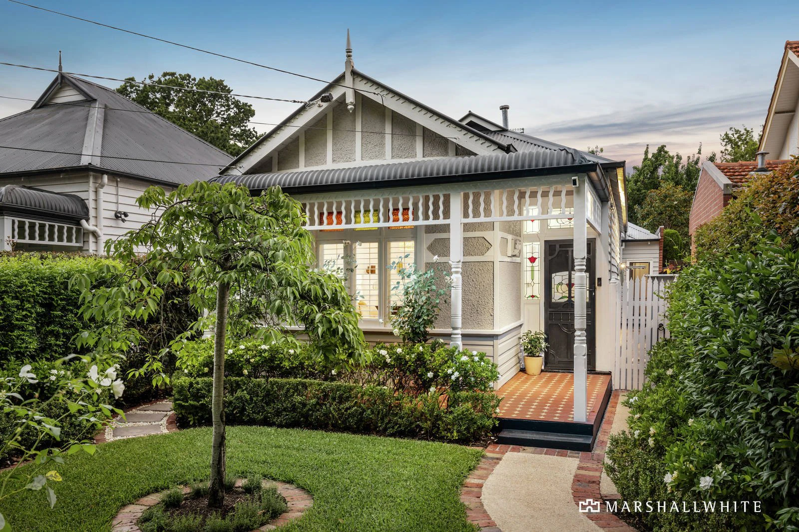 18 Moama Road, Malvern East, VIC