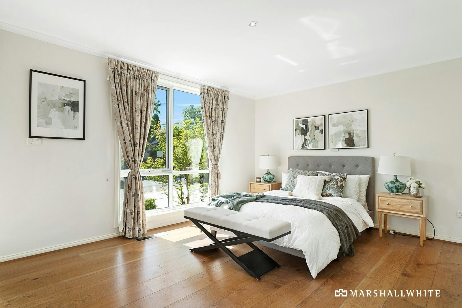 9A Marshall Avenue, Kew, VIC