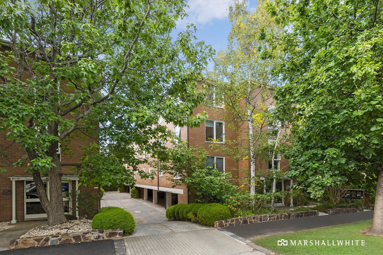 4/17-21 Tivoli Place, South Yarra, VIC