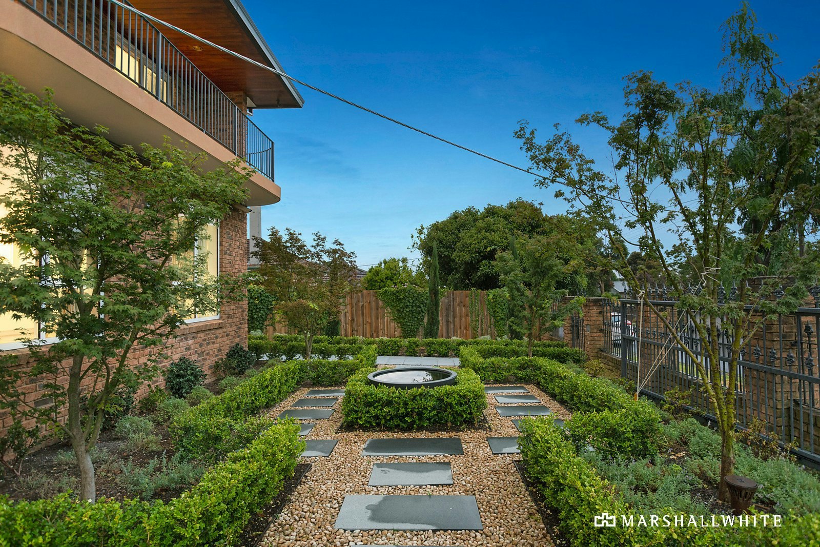 9A Marshall Avenue, Kew, VIC