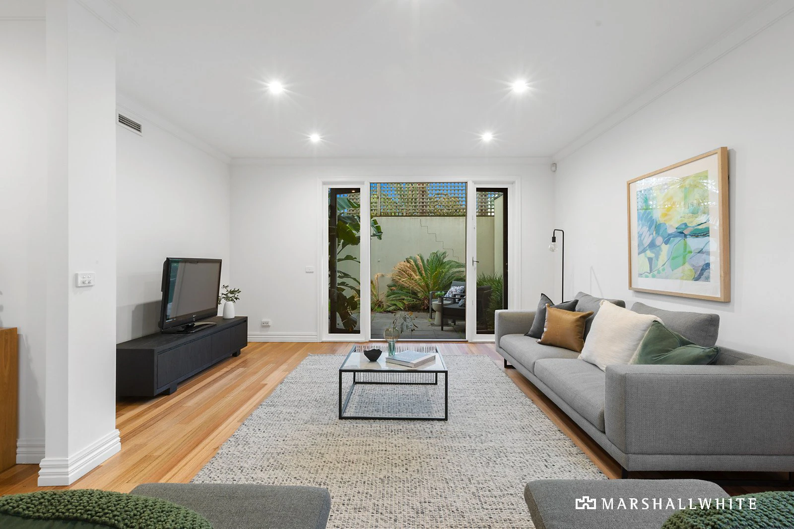 2/305 St Kilda Street, Brighton, VIC