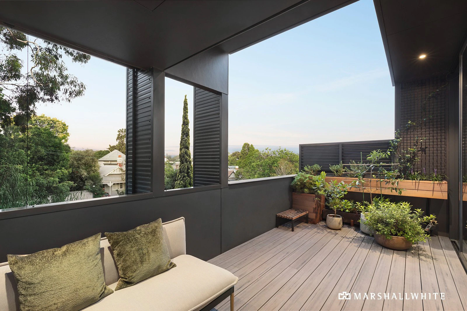 1/12 Brook Street, Hawthorn, VIC