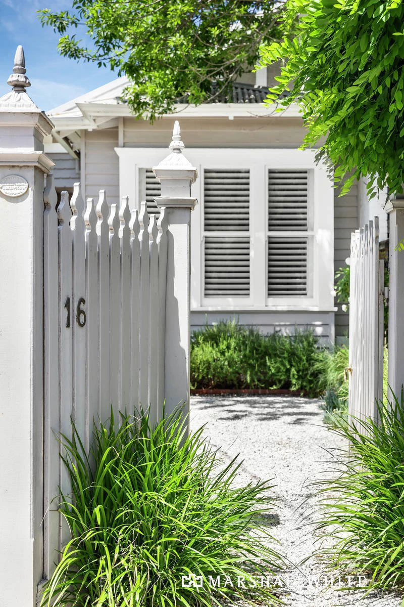 16 Rooding Street, Brighton, VIC