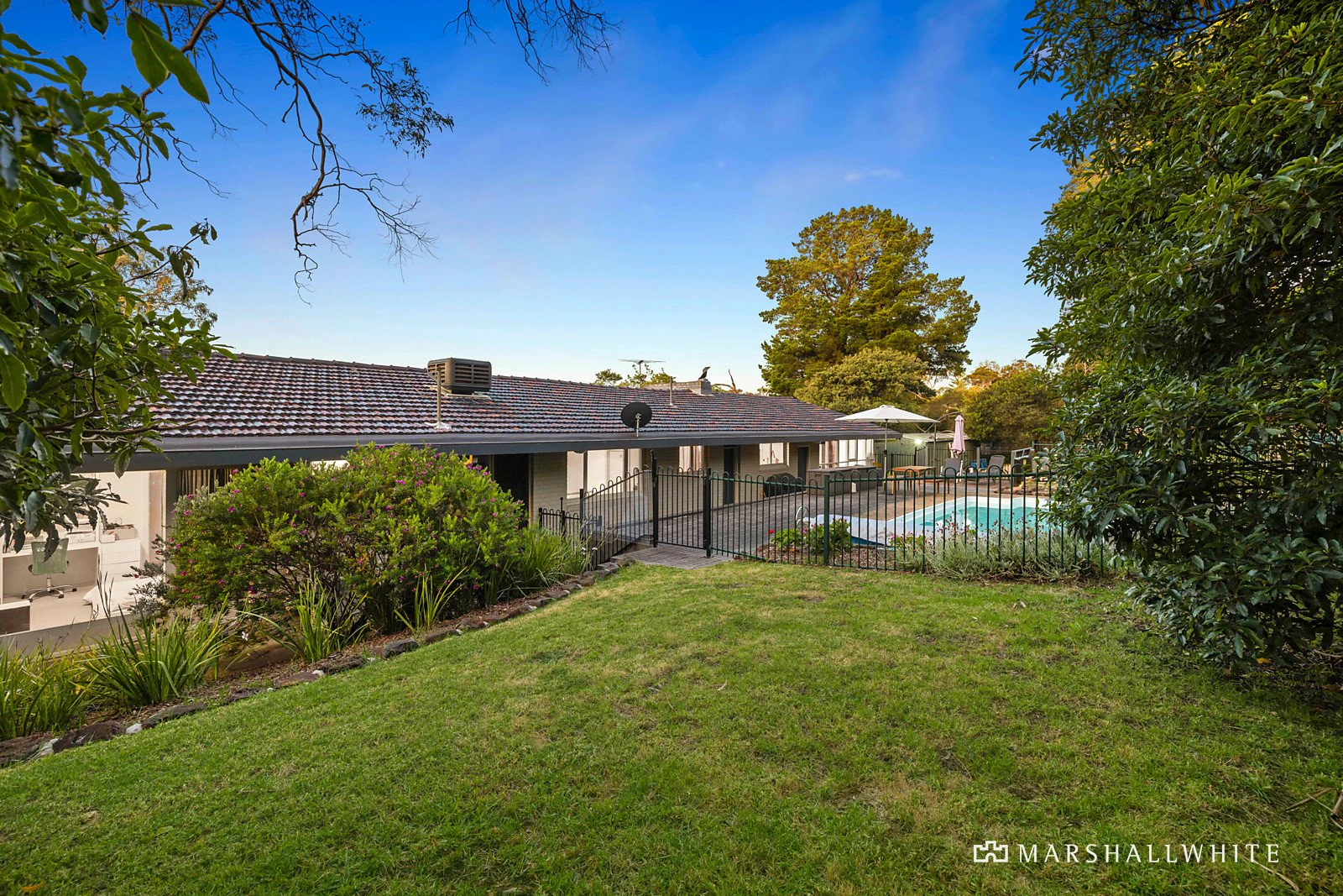 93 Baden Powell Drive, Mount Eliza, VIC