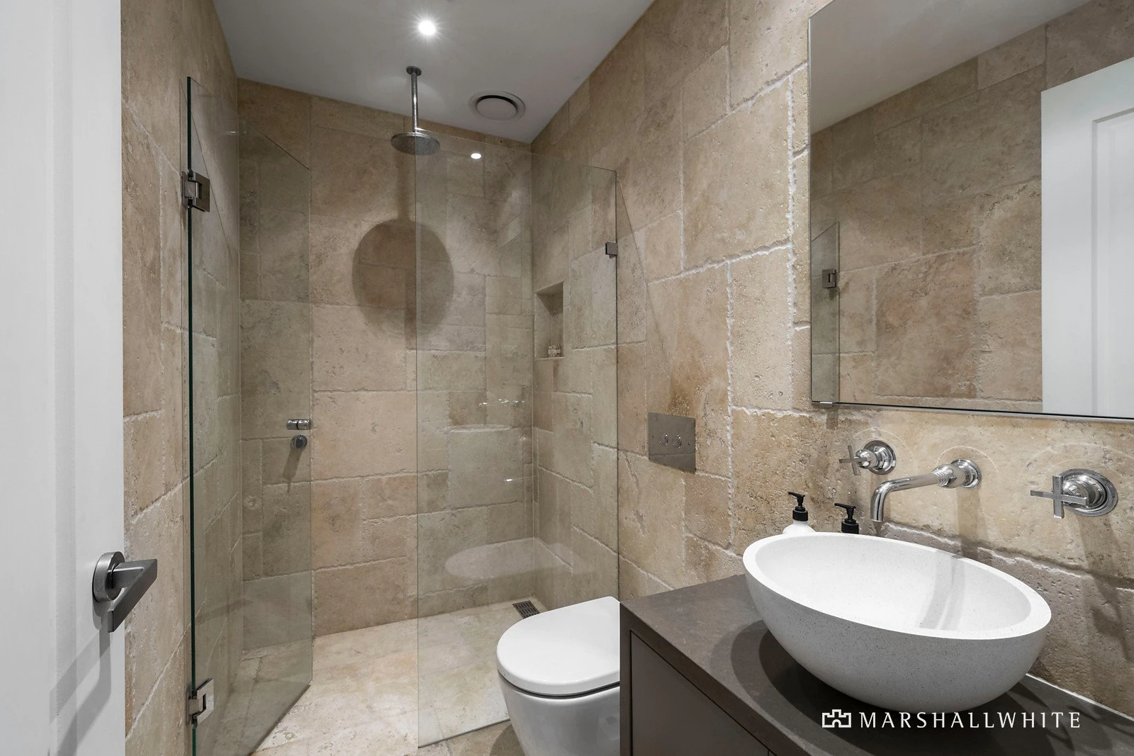 123 Napier Street, South Melbourne, VIC