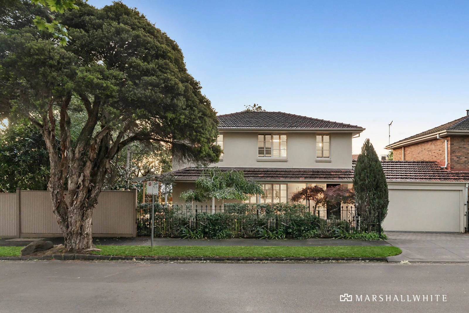 1/2 Valentine Avenue, Kew, VIC