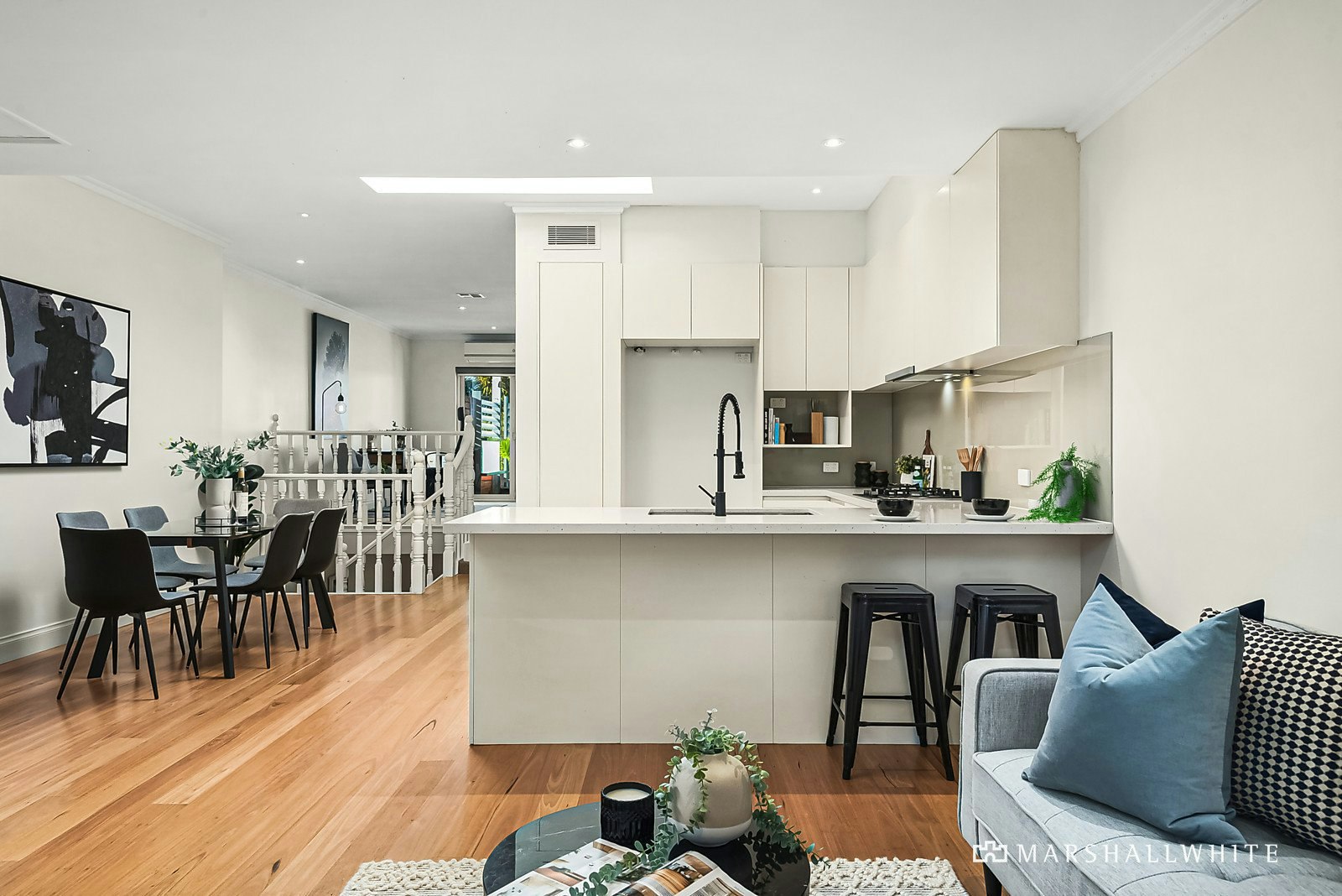 2/225 Wattletree Road, Malvern, VIC