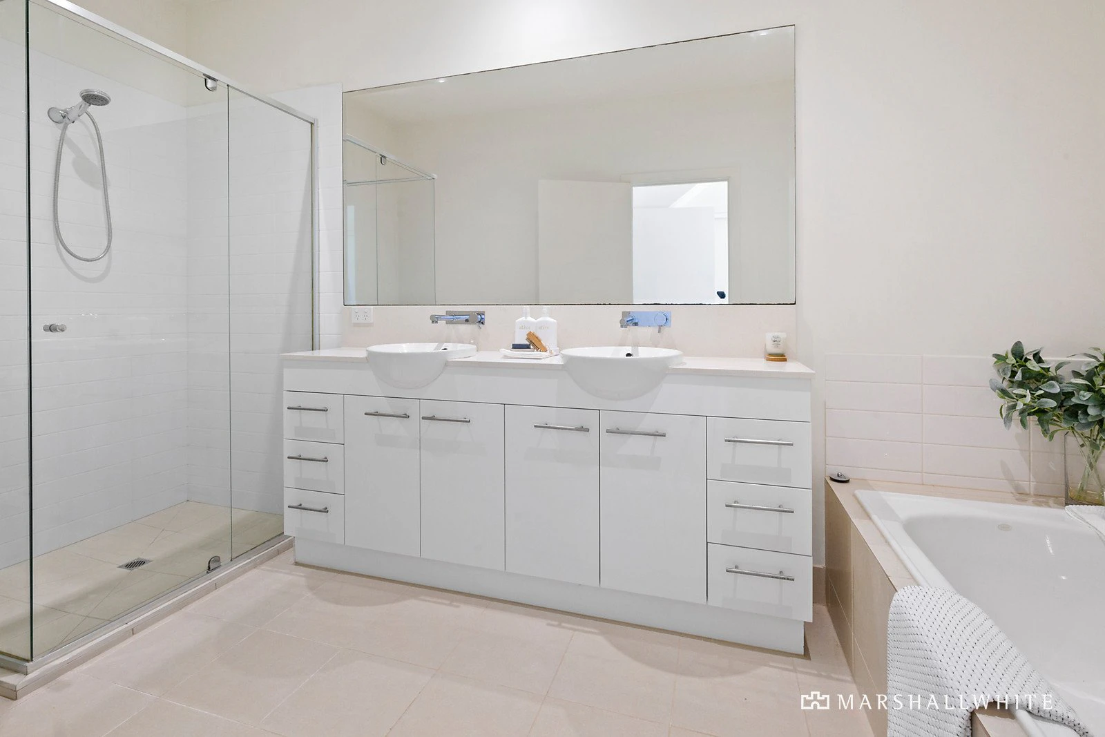 10/5 Tanti Avenue, Mornington, VIC