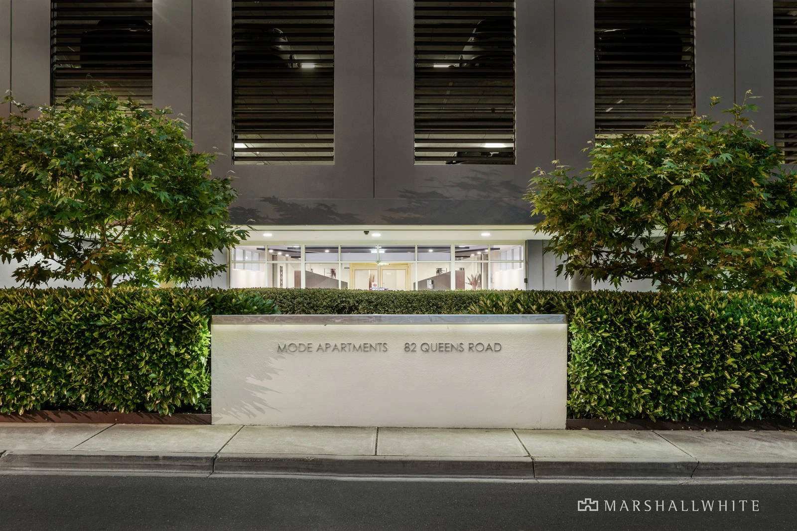504/82 Queens Road, Melbourne, VIC