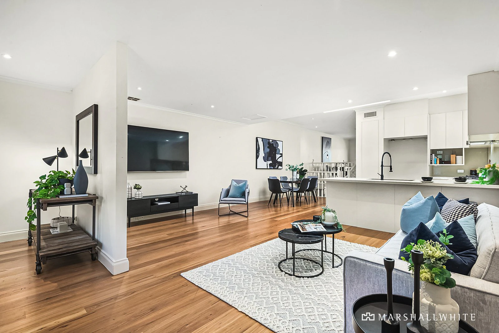 2/225 Wattletree Road, Malvern, VIC
