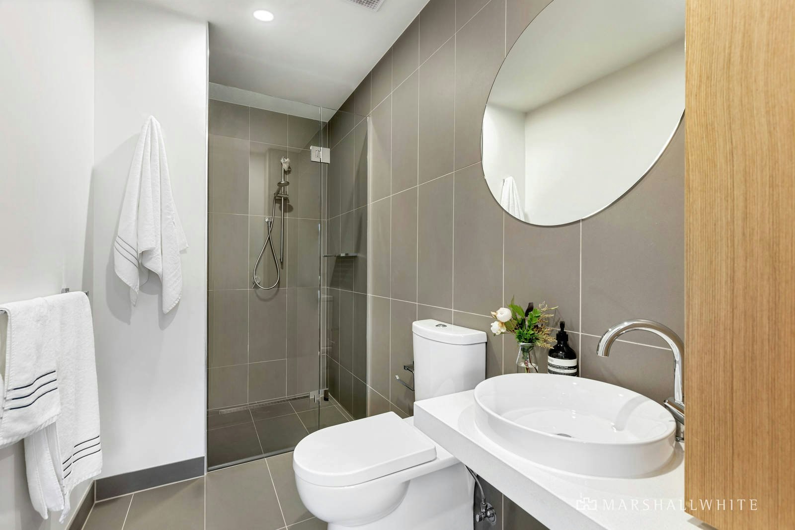 25 Norfolk Place, Malvern, VIC