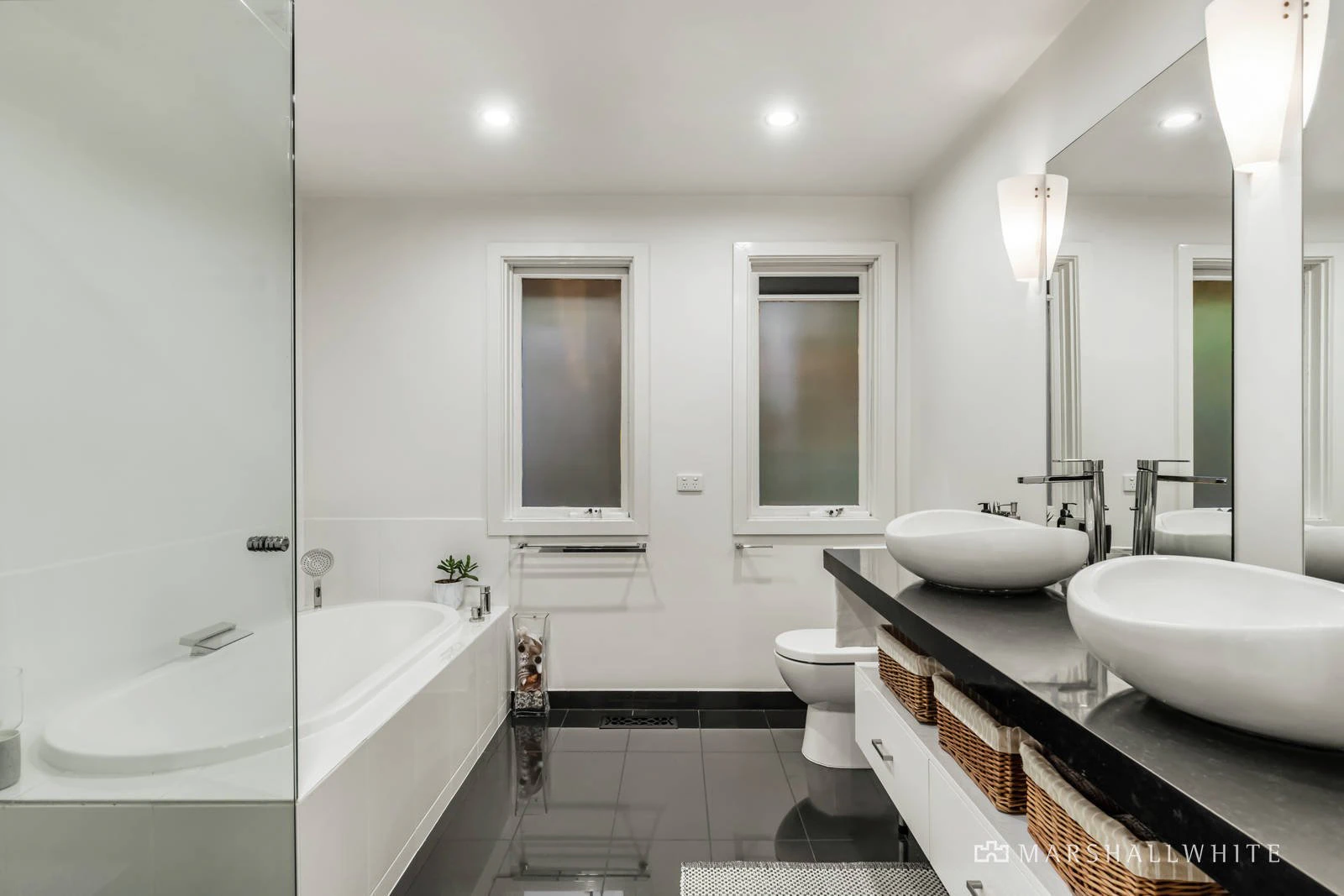 9 Paddys Lane, Park Orchards, VIC